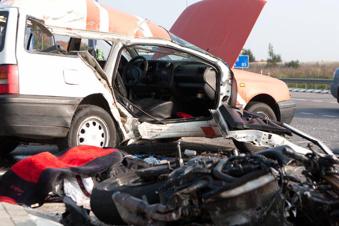 Per avariją šalia Vilniaus žuvo motociklininkas (papildyta)