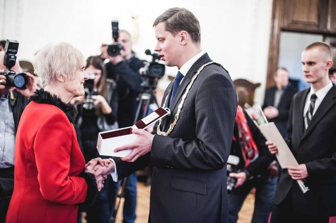 Rotušėje išdalyti Gerumo kristalai (apdovanotųjų sąrašas)