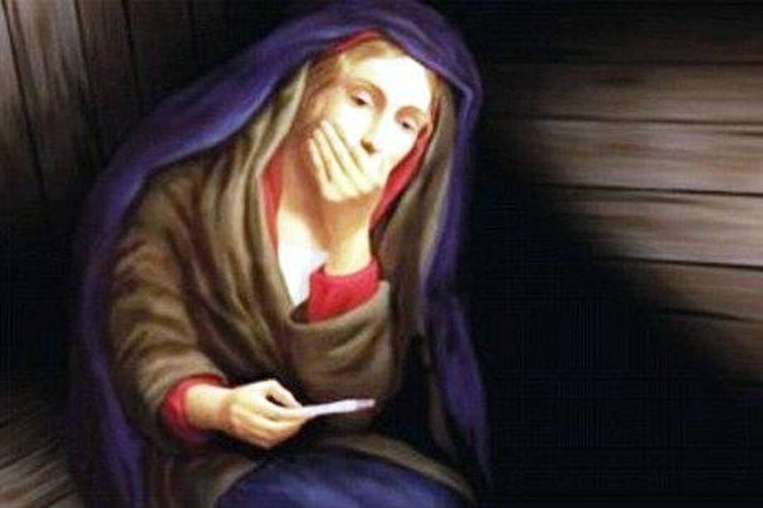 Bažnyčia šokiravo plakatu, kuriame mergelė Marija su nėštumo testu