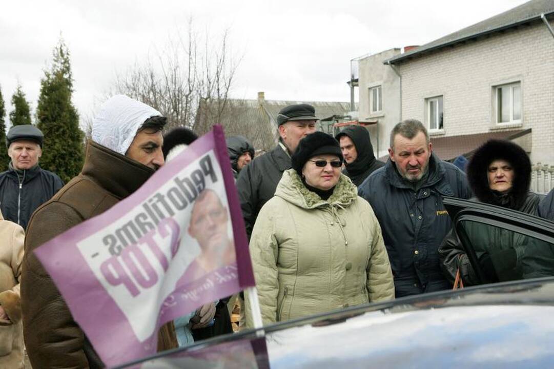 Garliavos gynėjai: nuo senolių iki bedarbių ir verslininkų