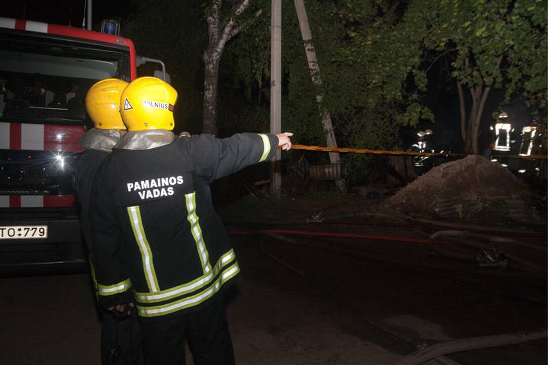 Dėl Žvėryne kilusio gaisro buvo uždaryta gatvė
