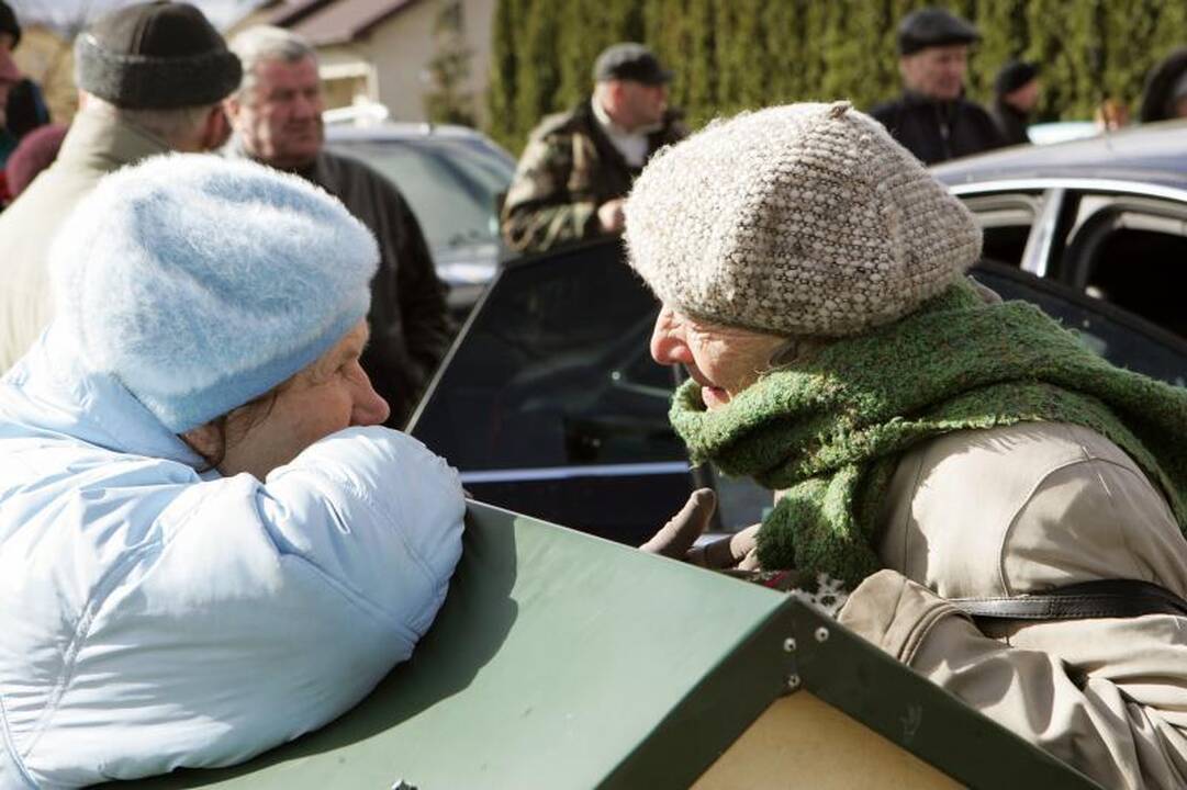Garliavos gynėjai: nuo senolių iki bedarbių ir verslininkų
