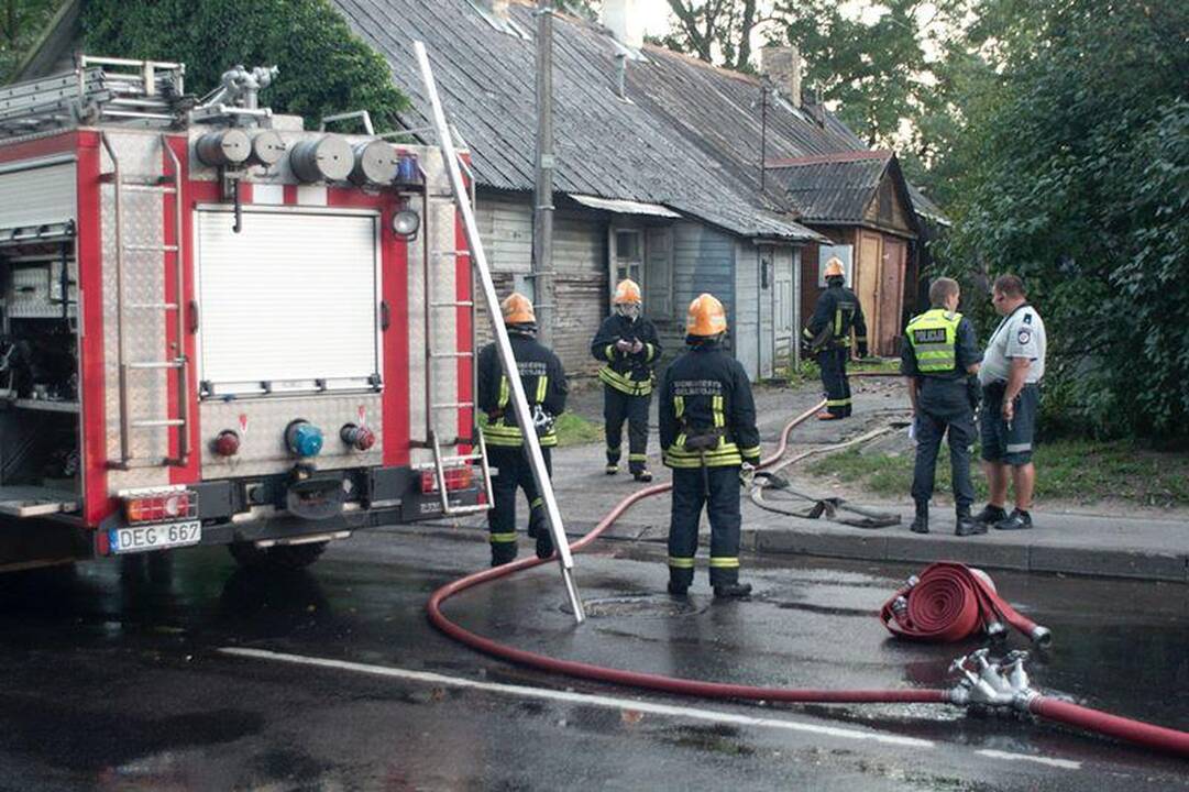 Žvėryne degė dar vienas medinis namas