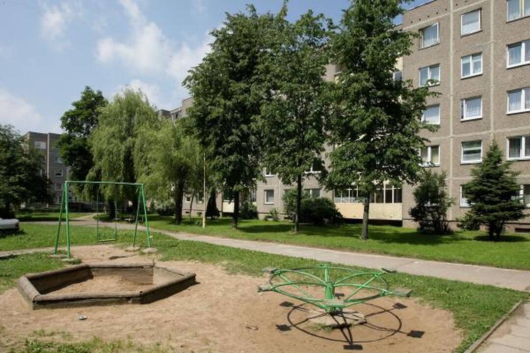 Daugiabučiai namai: kiemai kartais tampa mūšio lauku