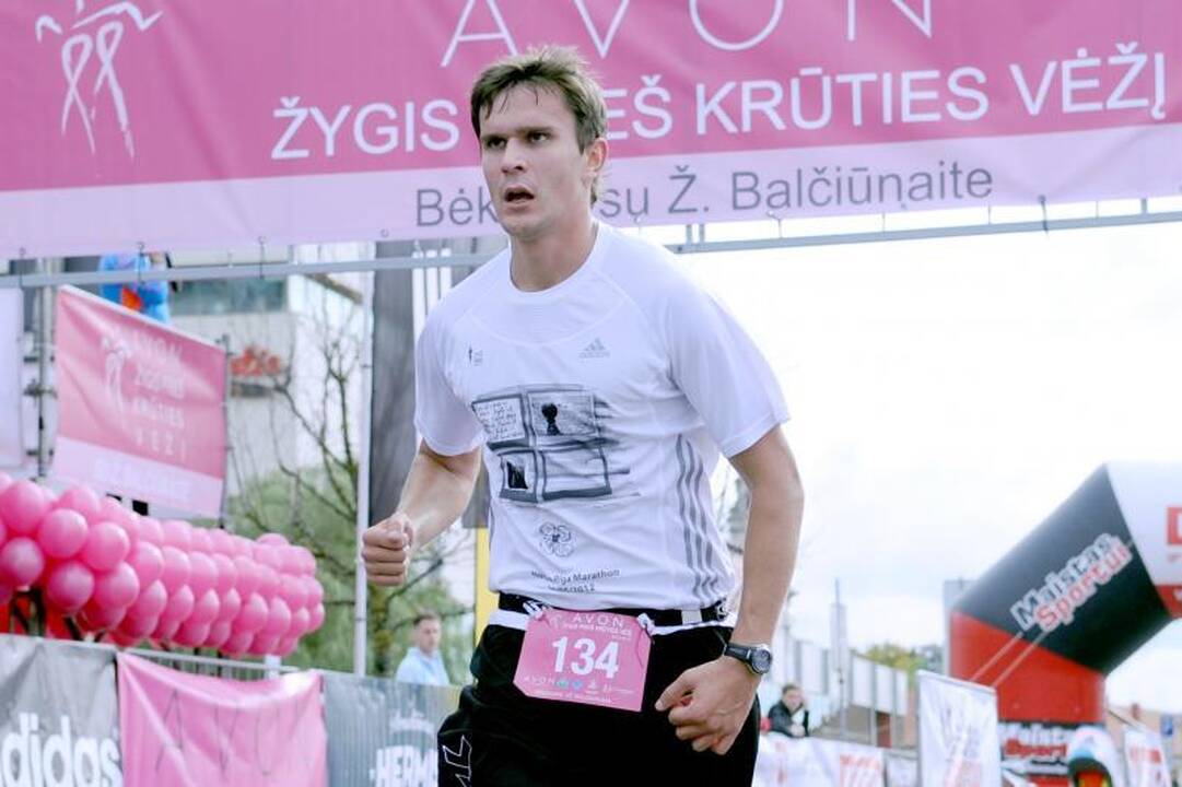 Garsiausia Lietuvos maratonininkė Živilė Balčiūnaitė finišavo antra