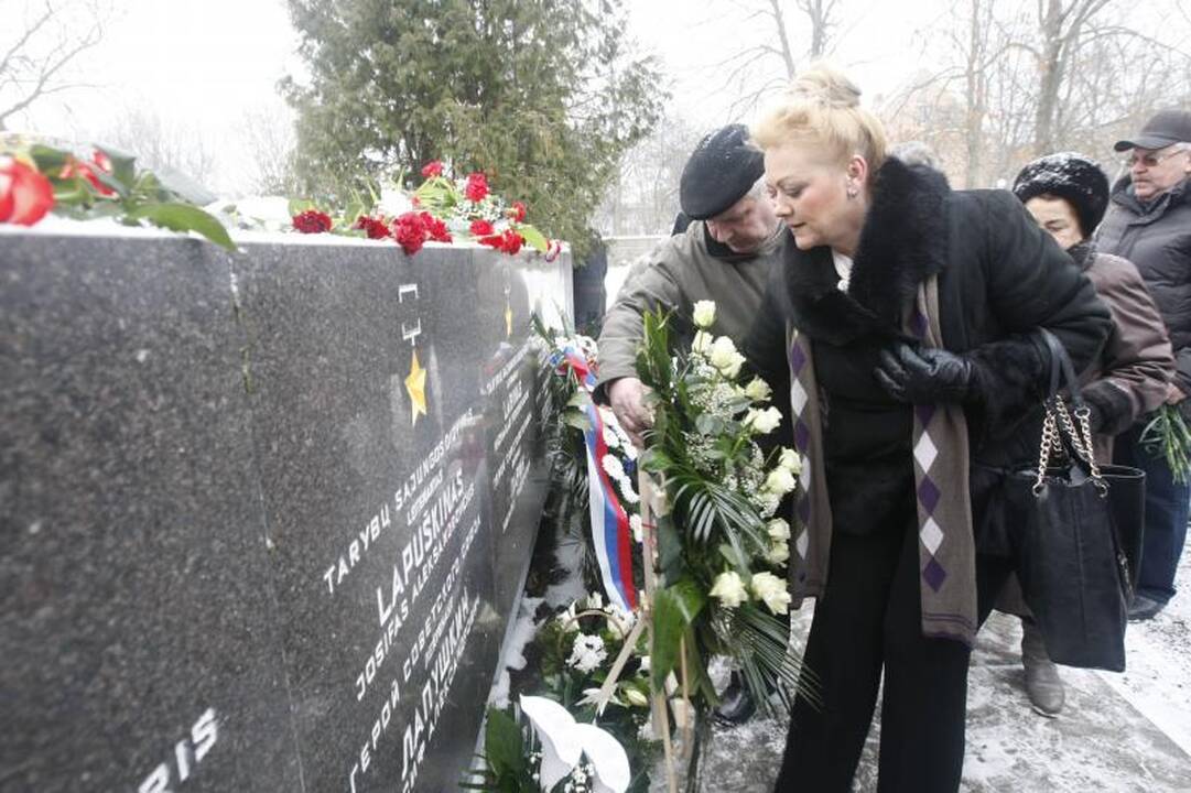 Metinės: prieš 68 metus į Klaipėdą įžengė sovietinė armija