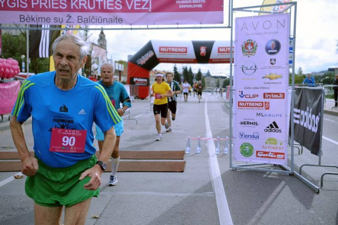 Garsiausia Lietuvos maratonininkė Živilė Balčiūnaitė finišavo antra
