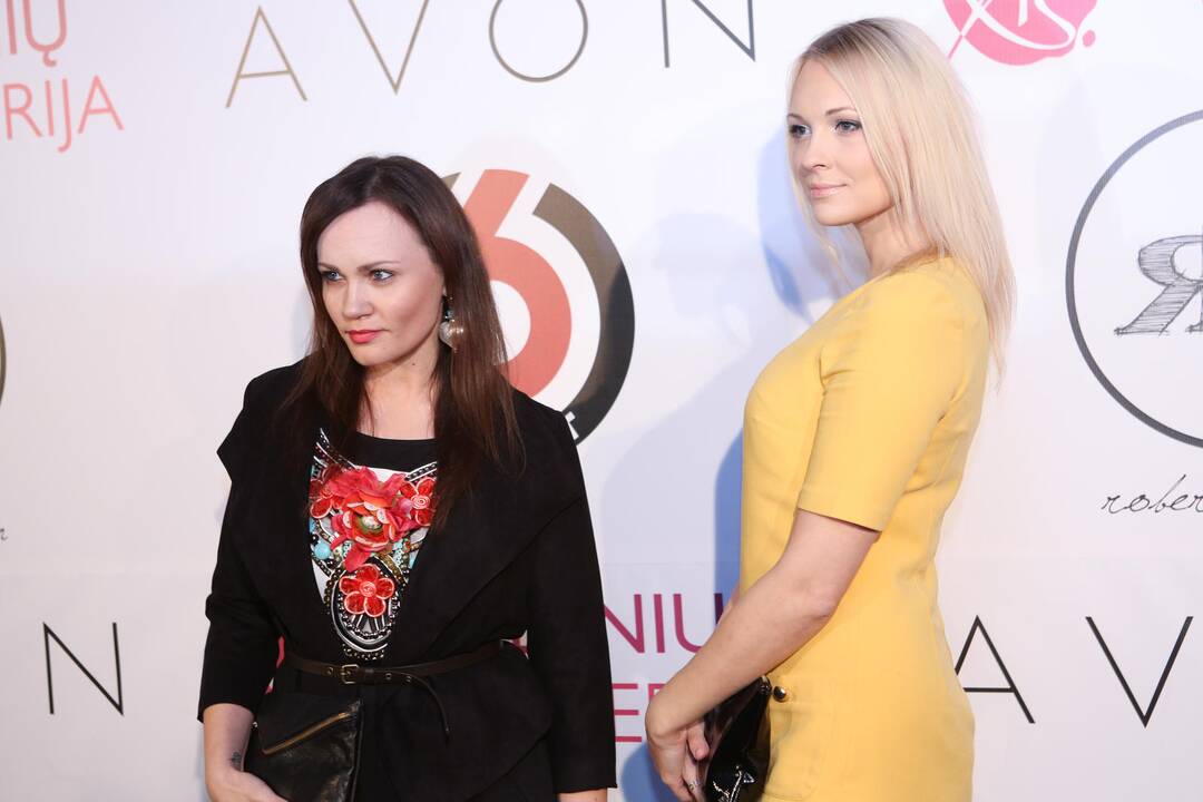 „Mis Lietuva“ gundė „kietu įvaizdžiu“ ir atvira nugara