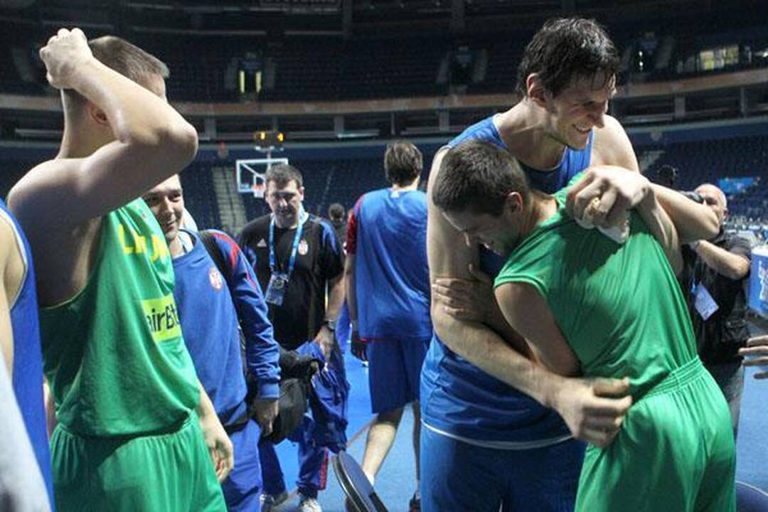 D.Bodiroga džiaugiasi Vilniuje sutiktais draugais