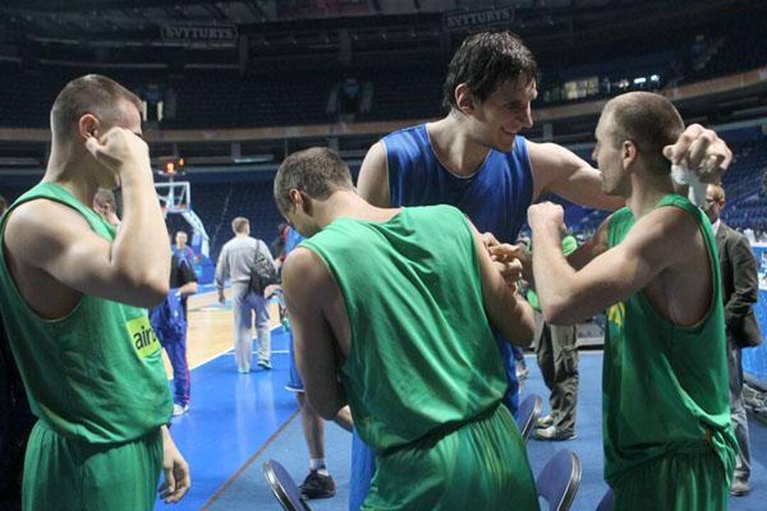 D.Bodiroga džiaugiasi Vilniuje sutiktais draugais