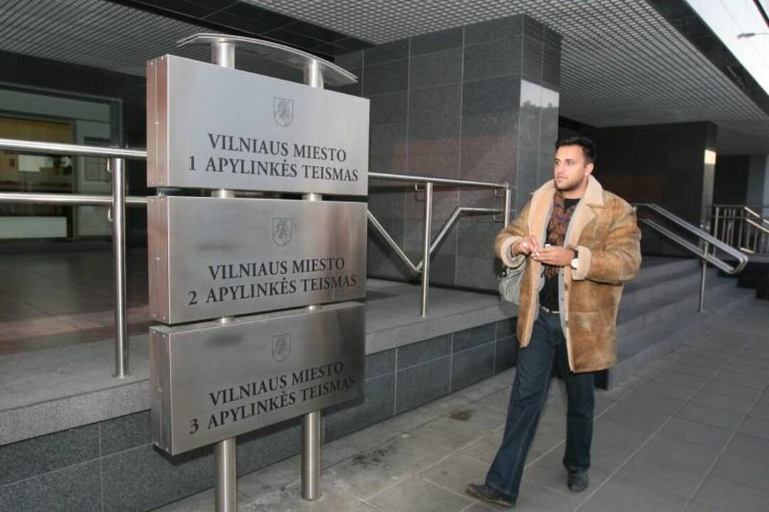 Radžis kaltas neprisipažįsta, bet baudą sumokės