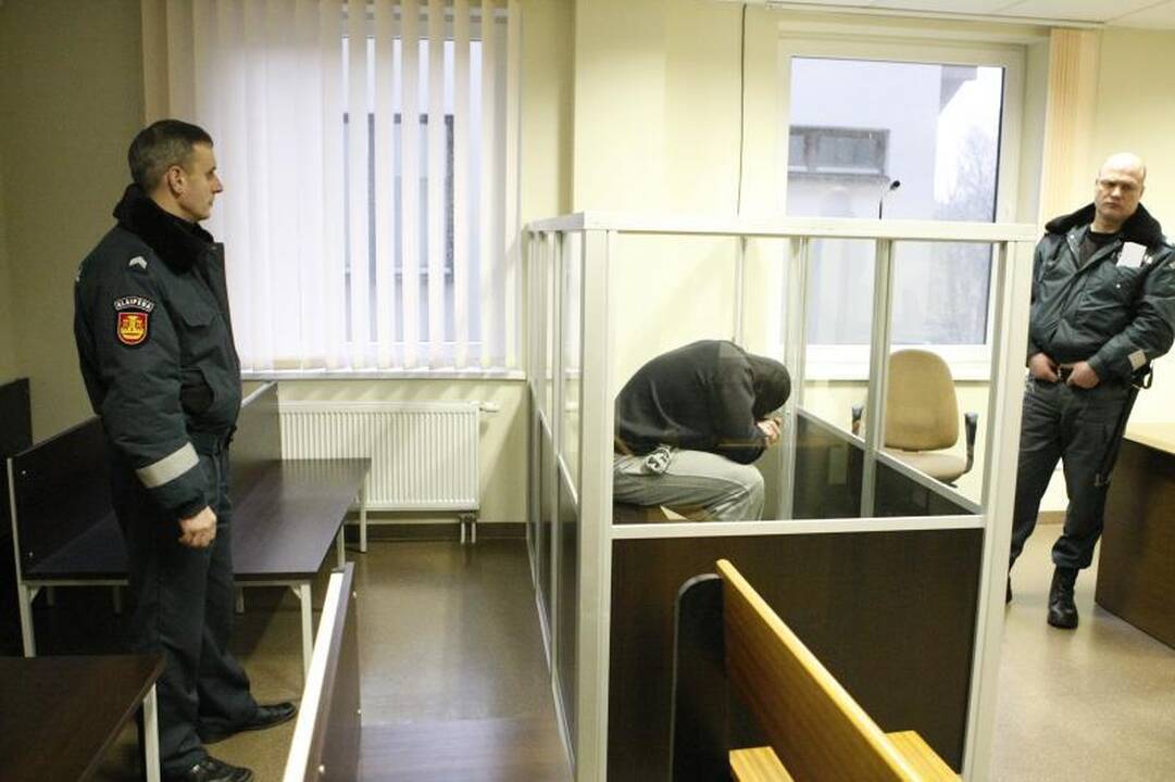 Naujametės nakties žmogžudystės kaltininkas suimtas trims mėnesiams