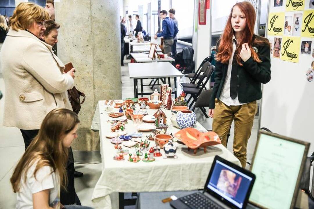 Moksleivių bendrovių mugėje karaliavo ekologija