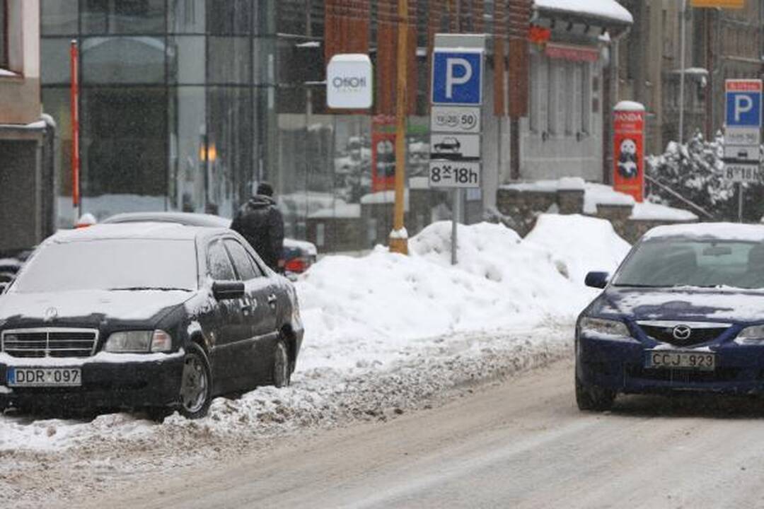 Žiema Kaune: eismo sąlygos sudėtingos (papildyta)