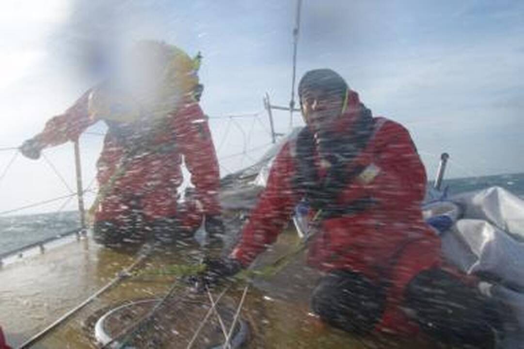 „Ambersail“ jau įveikė pusę kelio