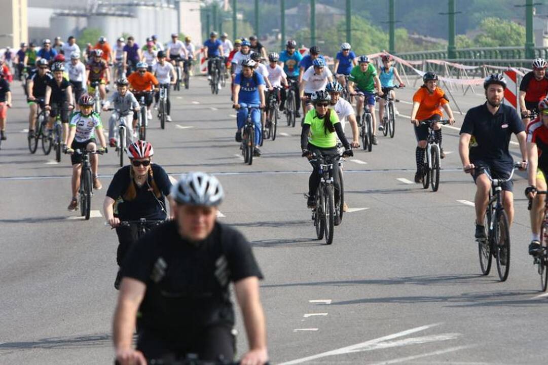 Kaune sekmadienį surengtas dviračių maratonas