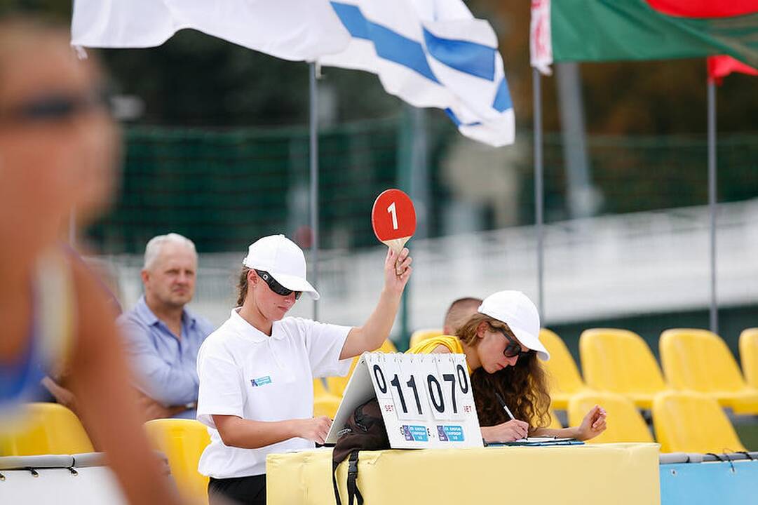 Lietuvos tinklininkus lydi sėkmė čempionate Vilniuje
