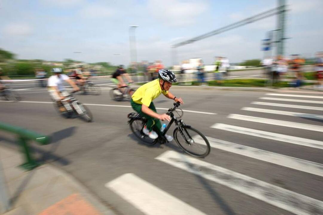 Kaune sekmadienį surengtas dviračių maratonas