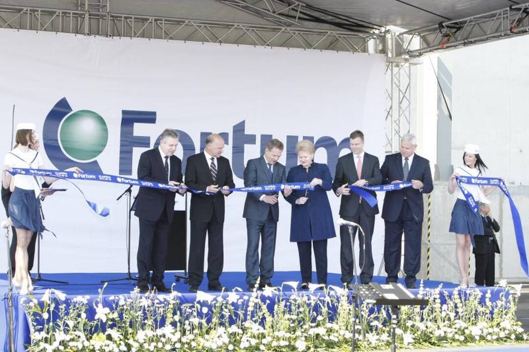 Termofikacinę jėgainę atidarė Lietuvos ir Suomijos prezidentai