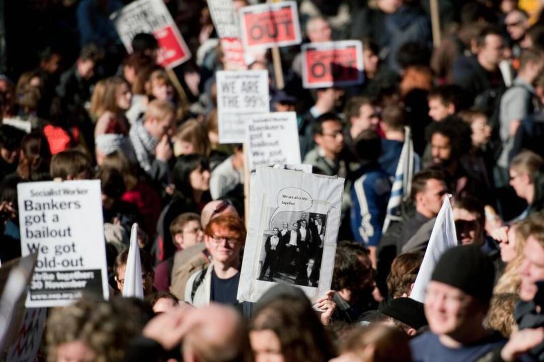 Pasaulio miestuose prasidėjo protestų judėjimo demonstracijos