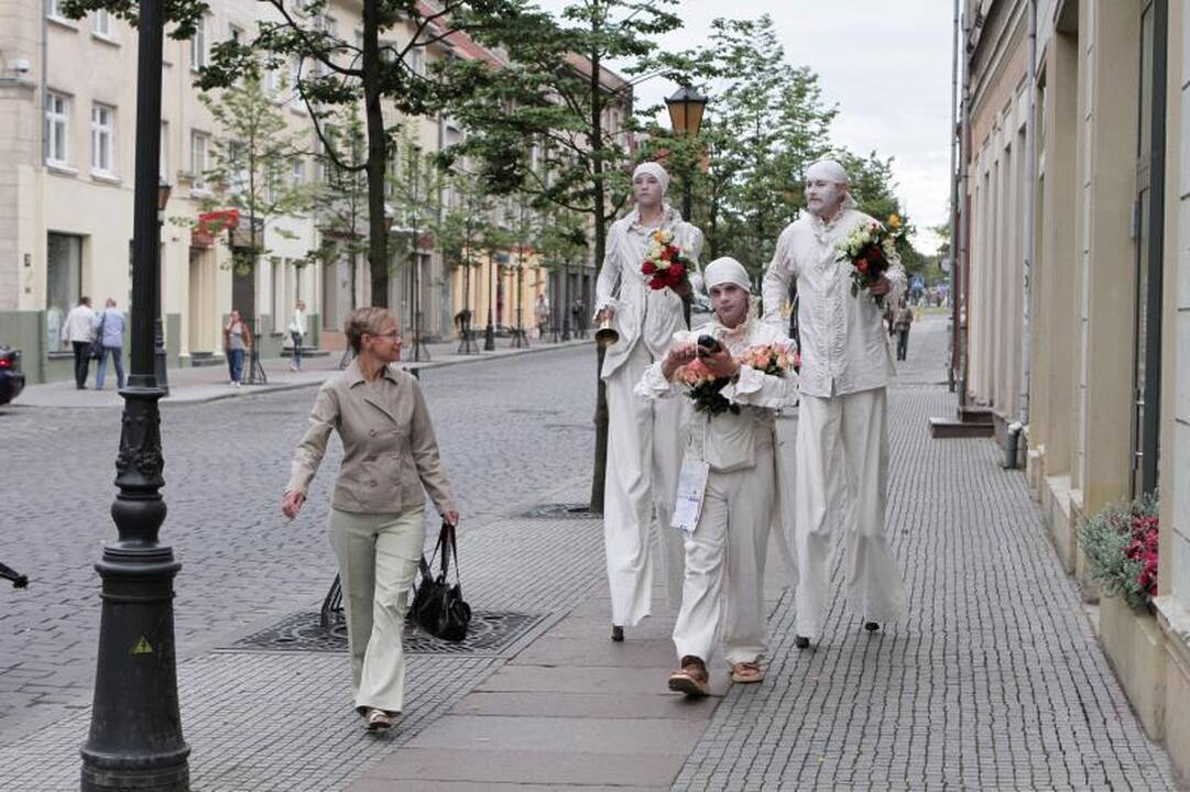 Klaipėdos jubiliejaus rytą – malonios staigmenos gyventojams 