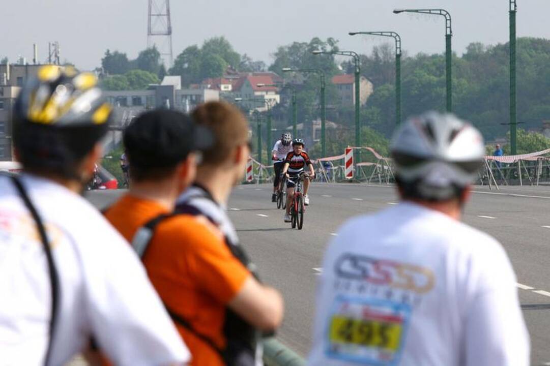 Kaune sekmadienį surengtas dviračių maratonas