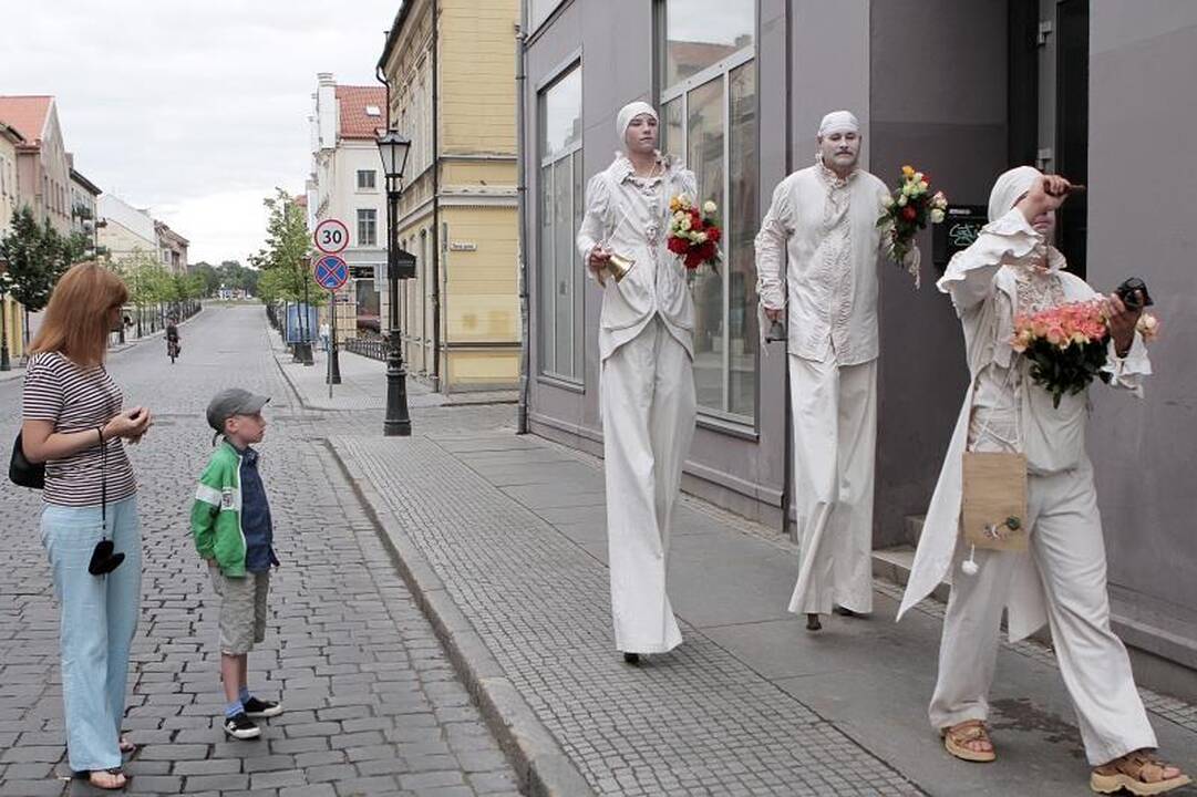 Klaipėdos jubiliejaus rytą – malonios staigmenos gyventojams 