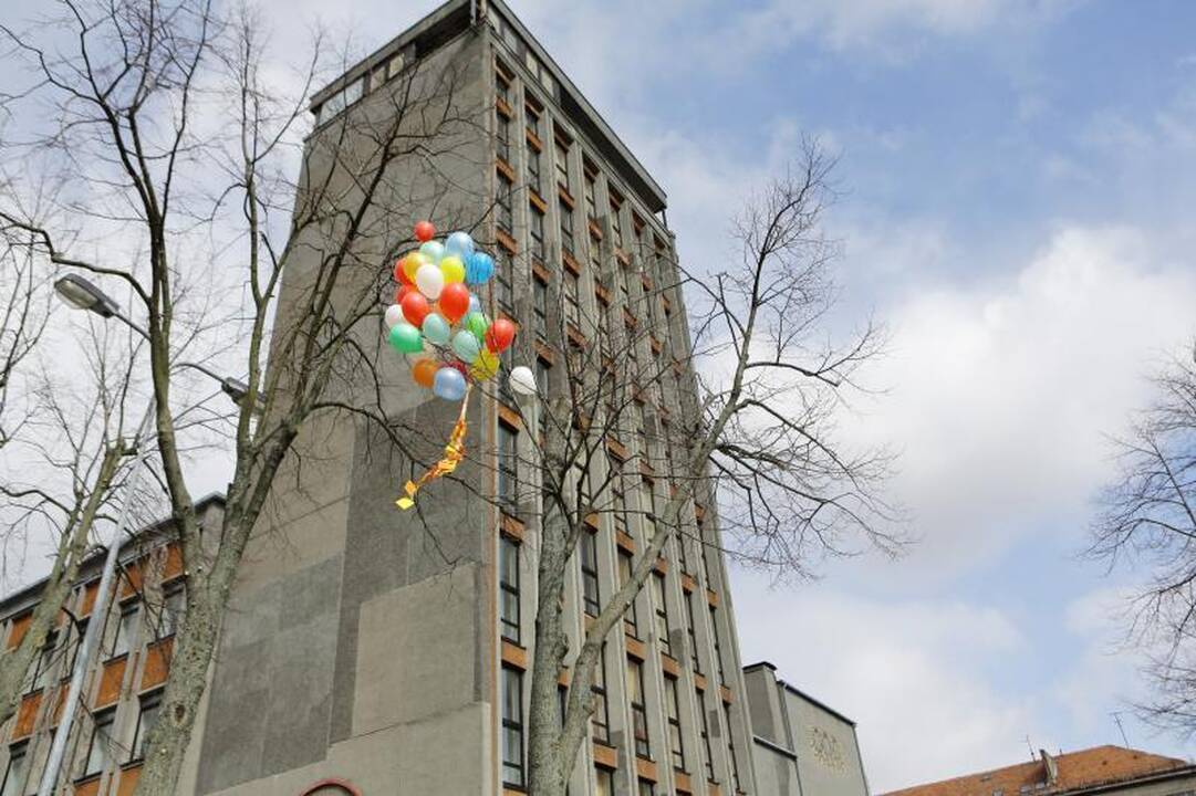 Klaipėdos valstybinis muzikinis teatras pasveikino miestiečius 