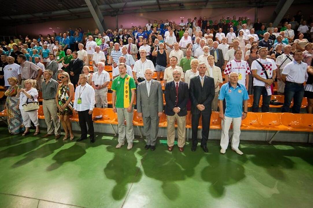 Halėje iškilmingai pradėtas Europos veteranų krepšinio čempionatas