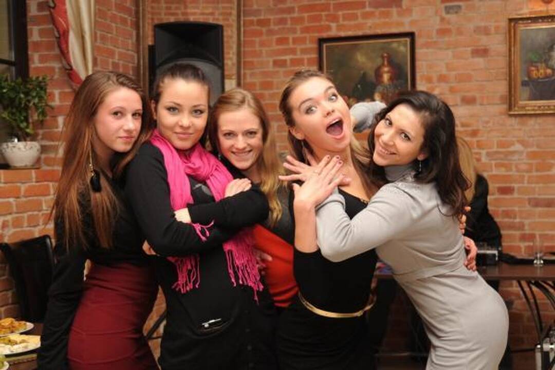 „Karščiausia krepšinio šokėja 2012“ pergalę šventė kubile! 