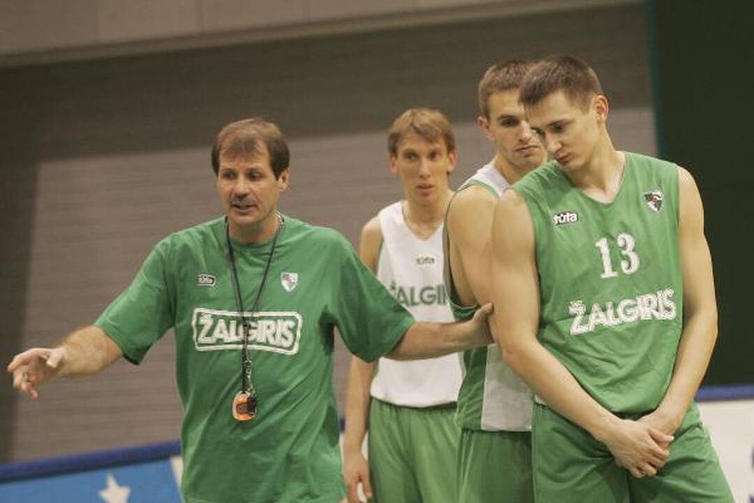 „Žalgirį“ gelbės Sąjūdis. Kviečiame padėti komandai 