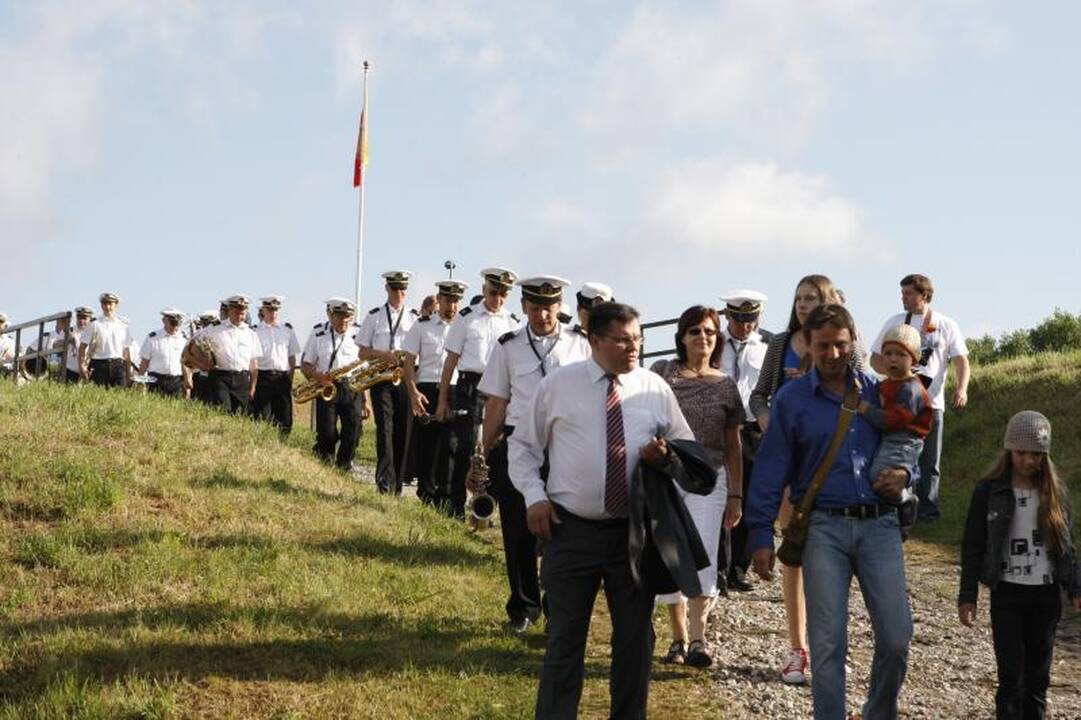 Klaipėdos jubiliejui – iškilminga vėliavos pakėlimo ceremonija