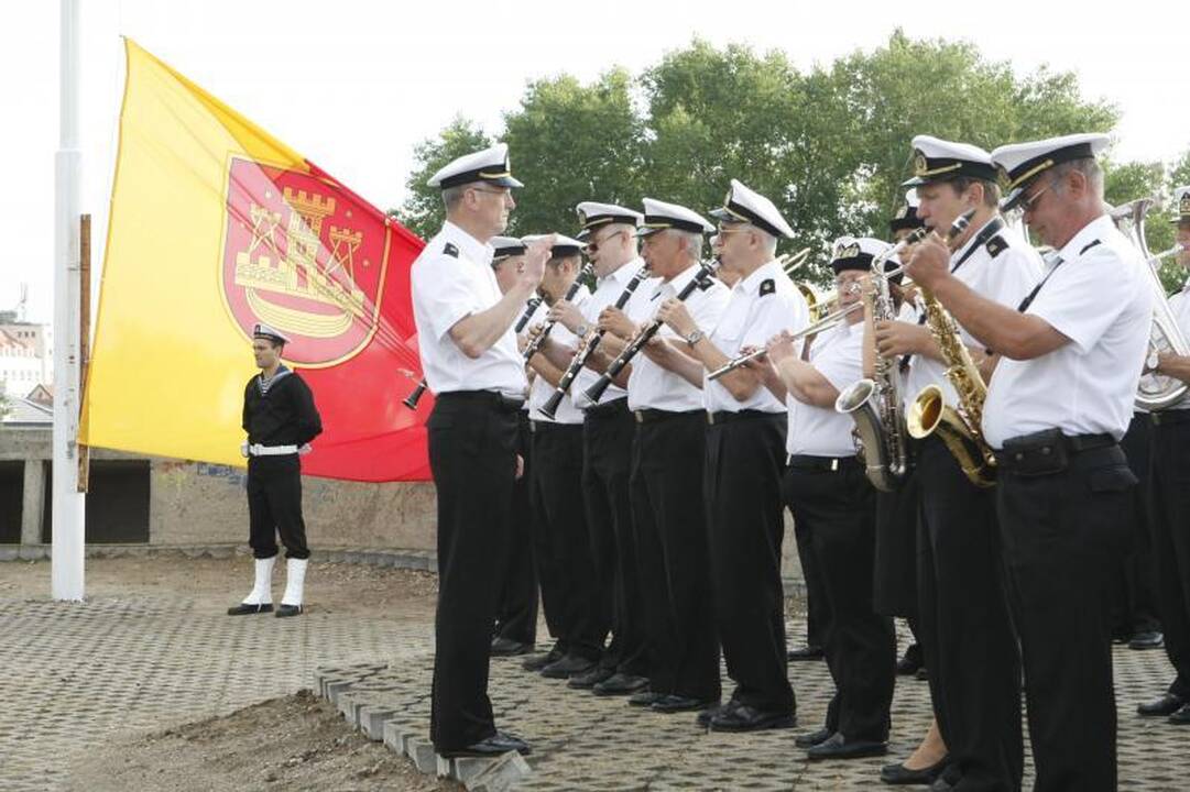 Klaipėdos jubiliejui – iškilminga vėliavos pakėlimo ceremonija