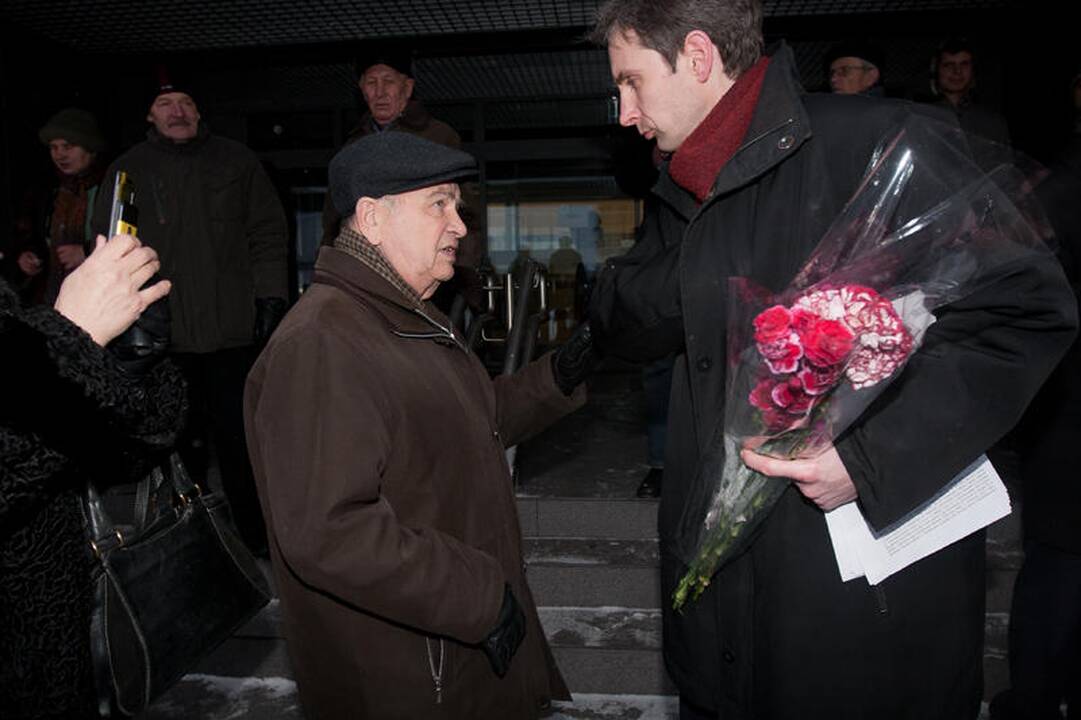 Teismas išteisino A.Paleckį dėl sovietų agresijos neigimo