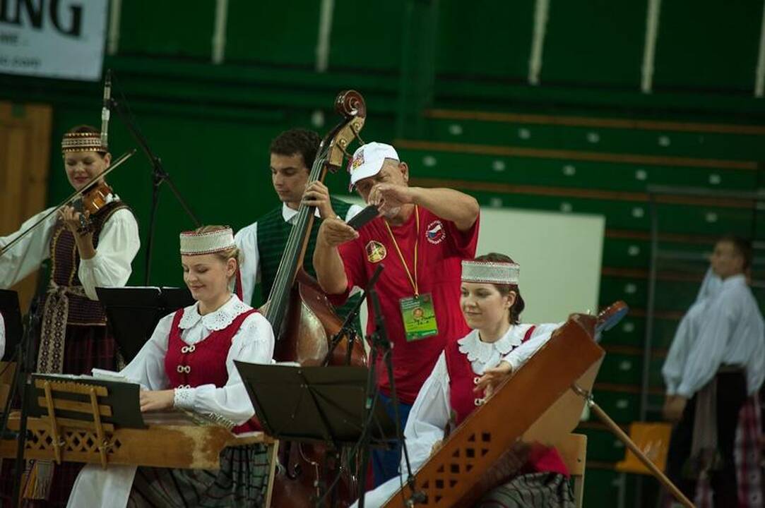 Halėje iškilmingai pradėtas Europos veteranų krepšinio čempionatas
