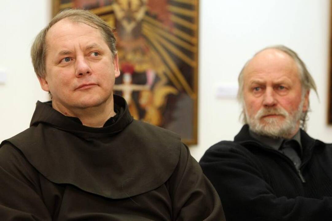 J.Ivanauskaitės 50-mečiui paminėti atidaryta rašytojos paroda