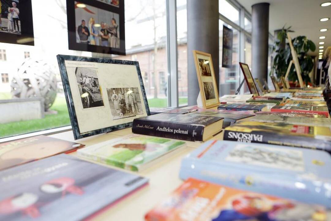 Šauniausia mama meilę dalija ne tik saviems vaikams  