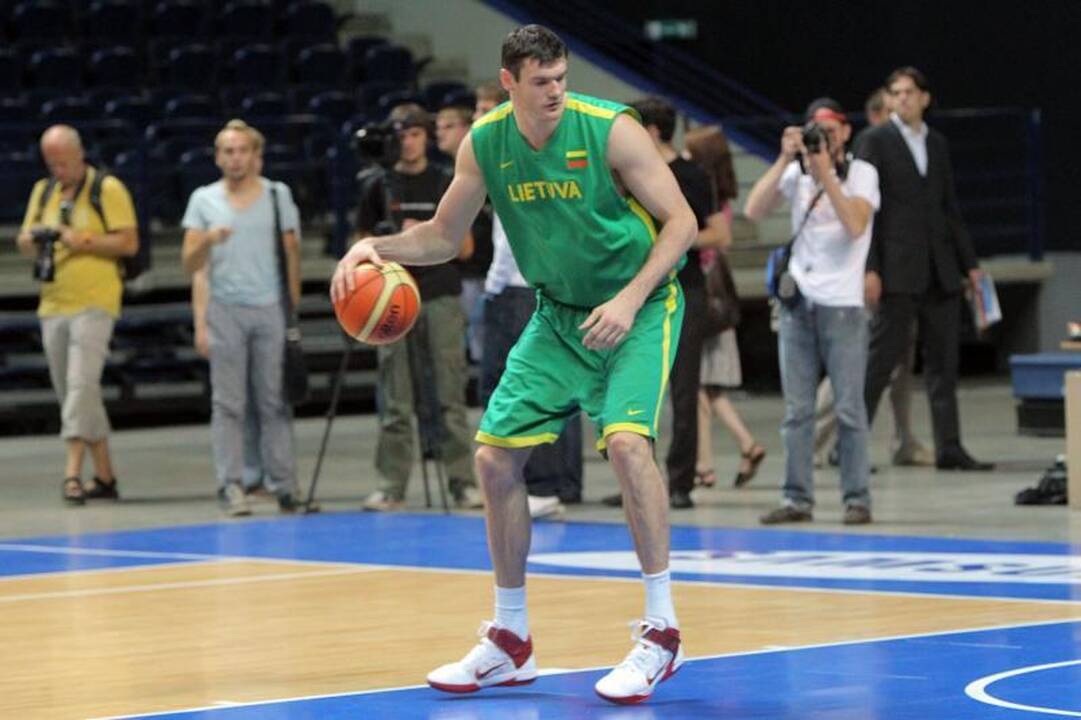 S.Jasaitis: kas "nurašo" rinktinę, tegu nežiūri čempionato
