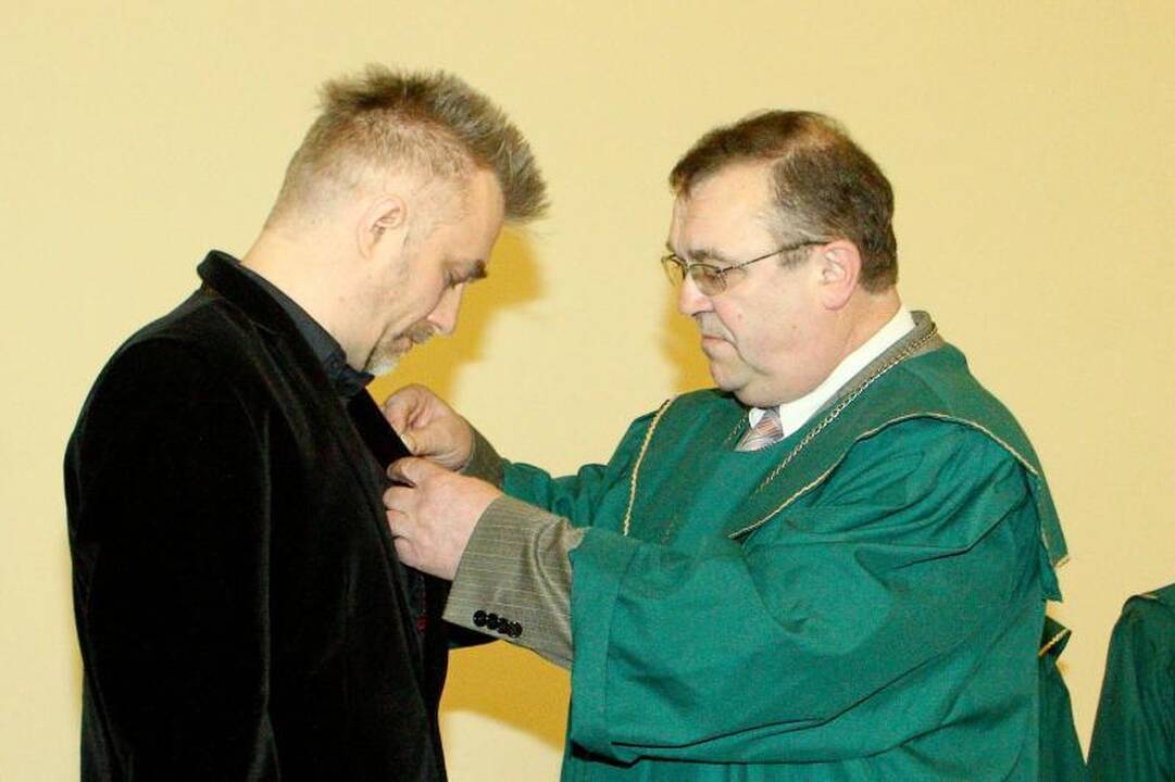 A. Mamontovas apdovanotas už santarvės puoselėjimą