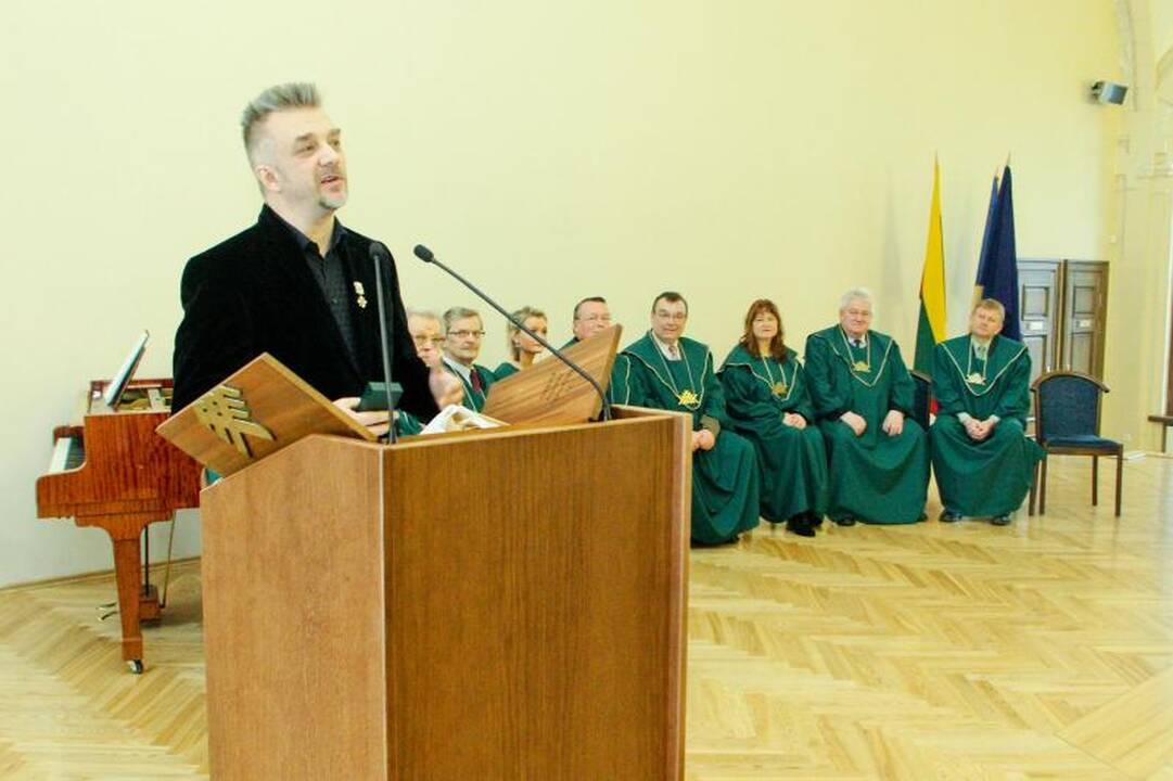 A. Mamontovas apdovanotas už santarvės puoselėjimą