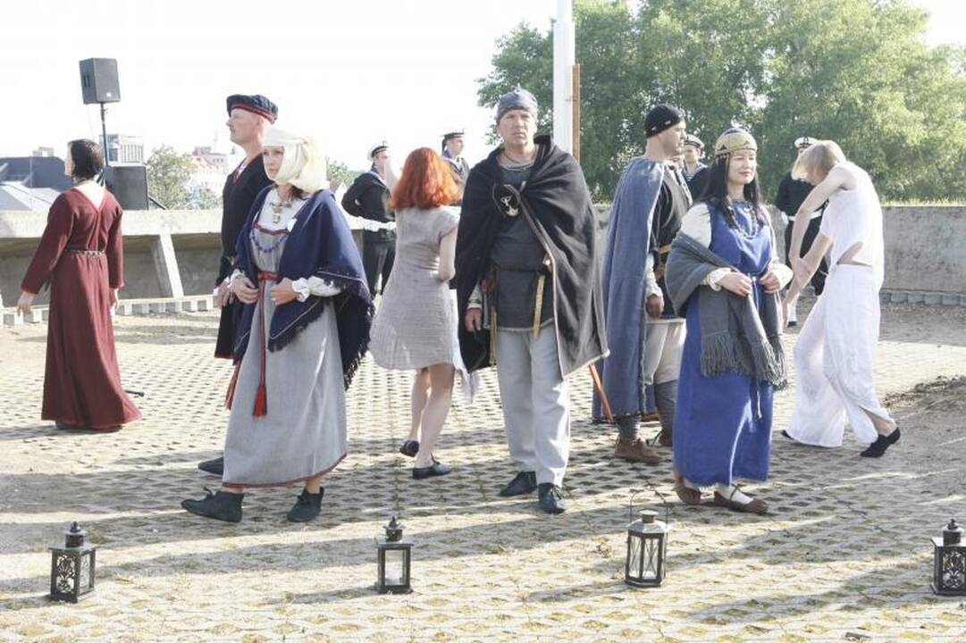 Klaipėdos jubiliejui – iškilminga vėliavos pakėlimo ceremonija