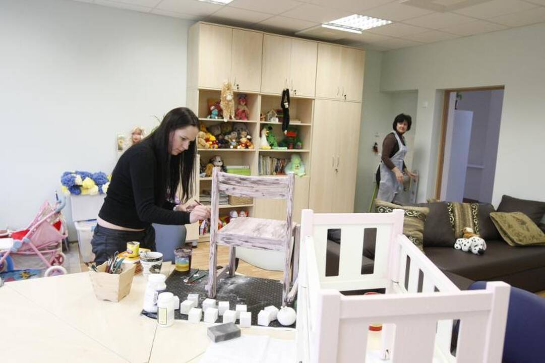 Socialinės rizikos vaikai Klaipėdoje išvengs benamių kaimynystės