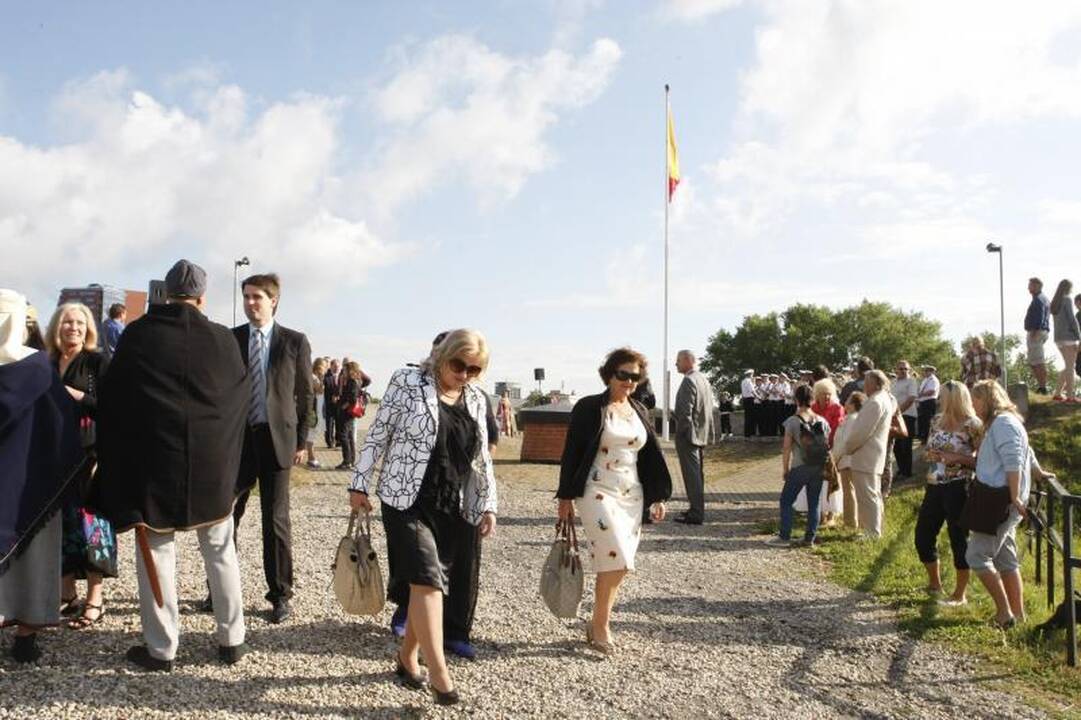 Klaipėdos jubiliejui – iškilminga vėliavos pakėlimo ceremonija