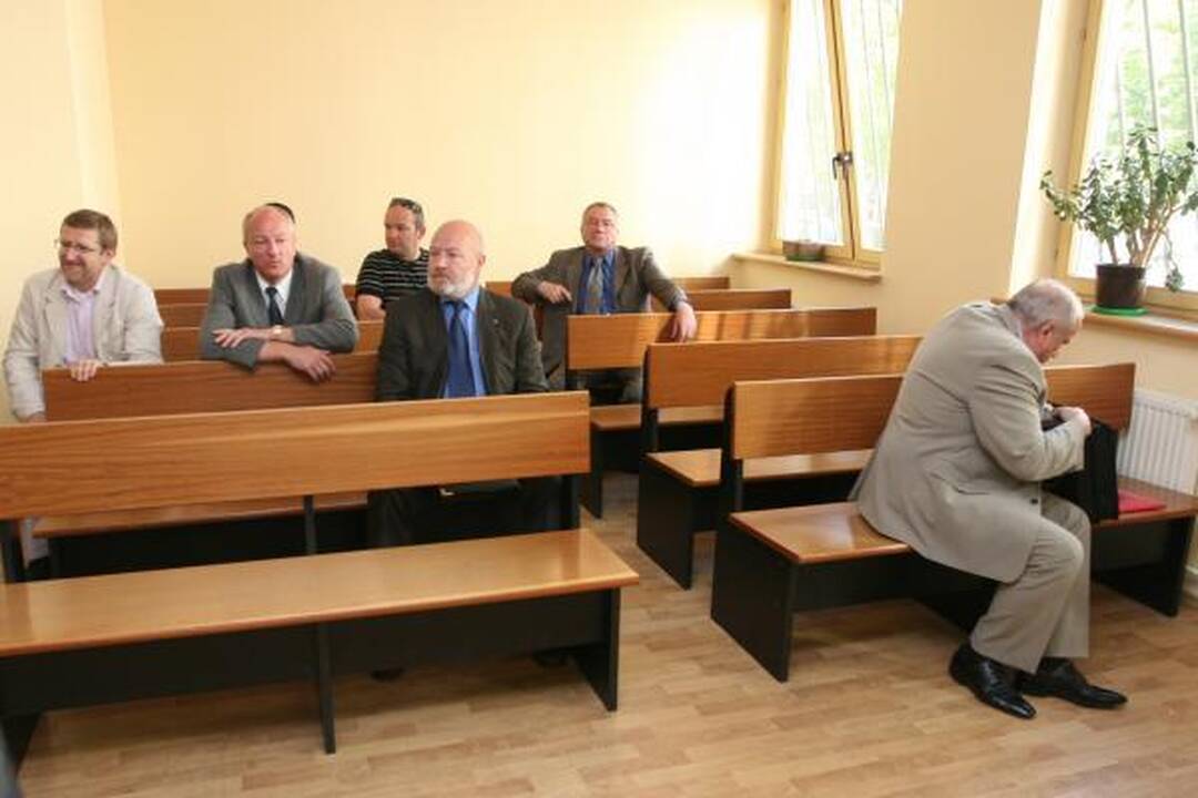 Uosto vadovas E.Gentvilas liudijo prieš verslininką P.Jurgutį