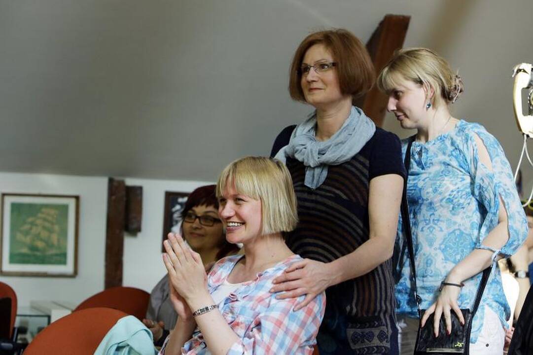 Šauniausia mama meilę dalija ne tik saviems vaikams  