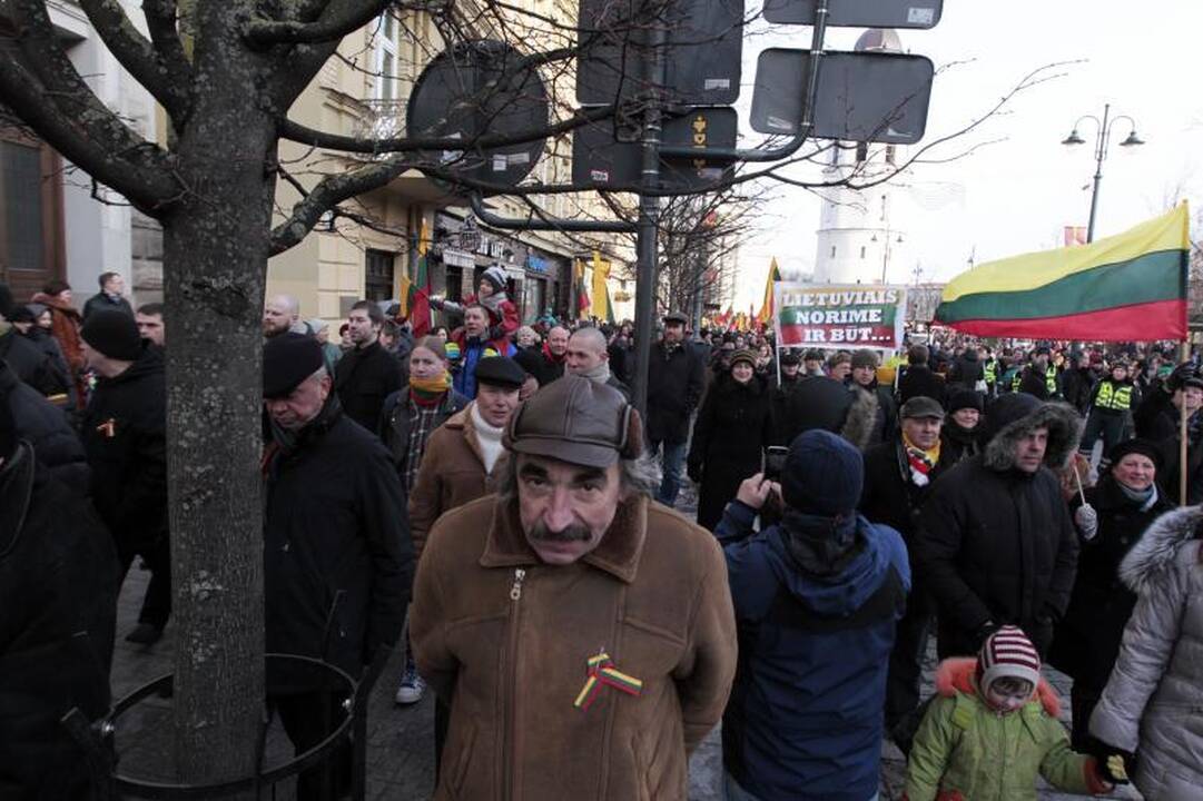 Uždraustoje eisenoje Vilniuje - tūkstančiai nacionalistų