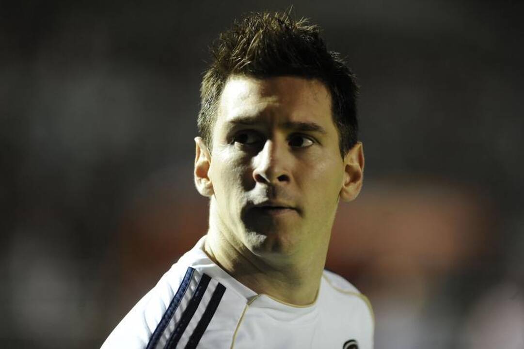 „Barcelona“ žvaigždei L. Messi gresia šešeri metai kalėjimo