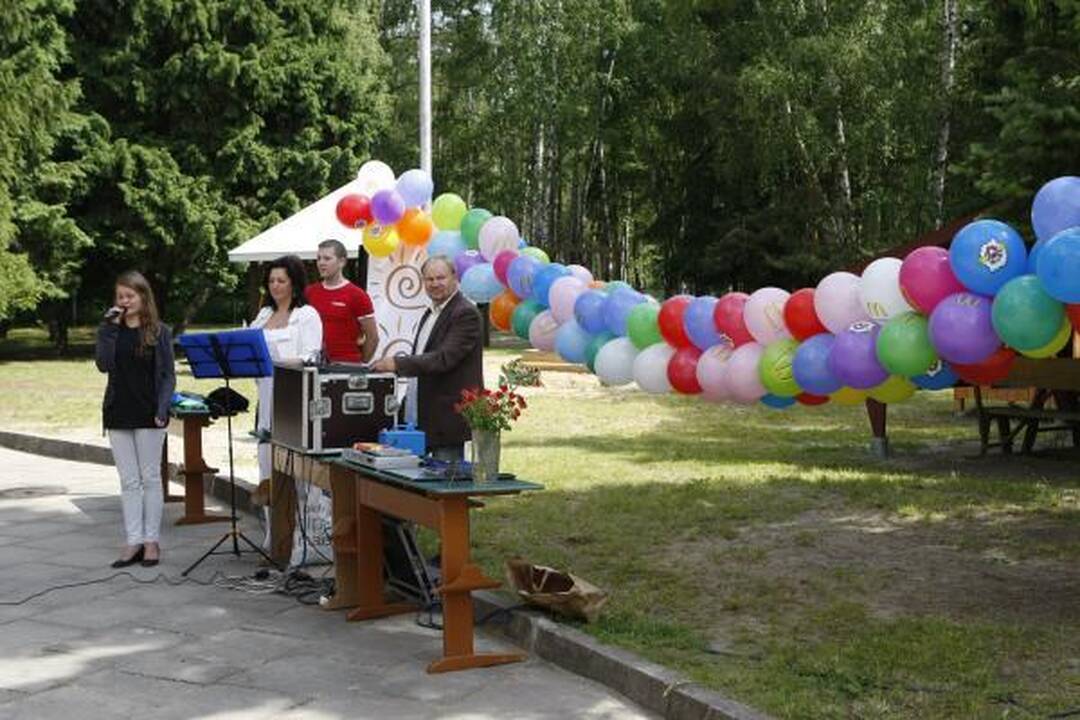 Tuberkulioze sergantiems vaikams surengta šventė 