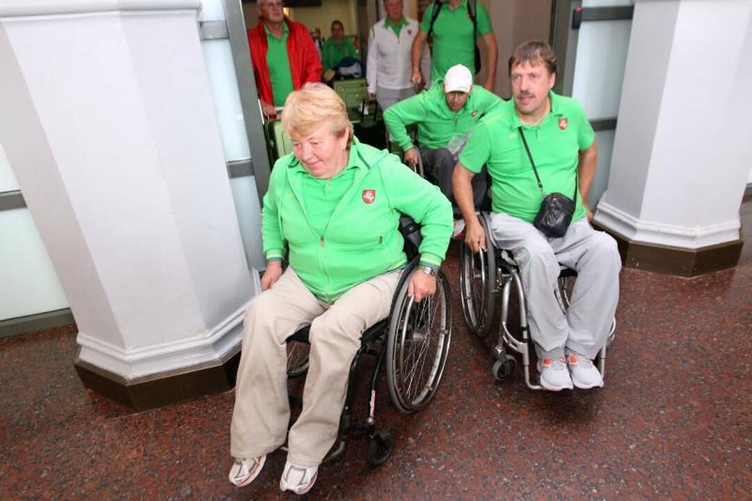 Į Lietuvą sugrįžo   šalies parolimpinė rinktinė