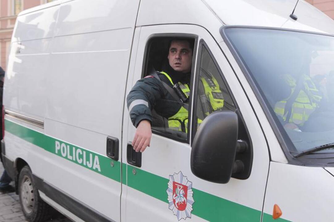 Uždraustoje eisenoje Vilniuje - tūkstančiai nacionalistų